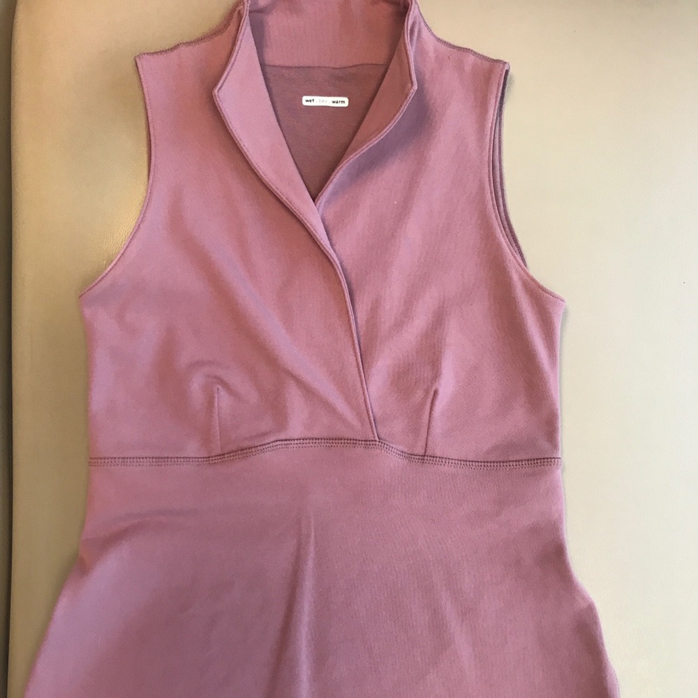Lululemon Blush Yoga tank wet dry warm